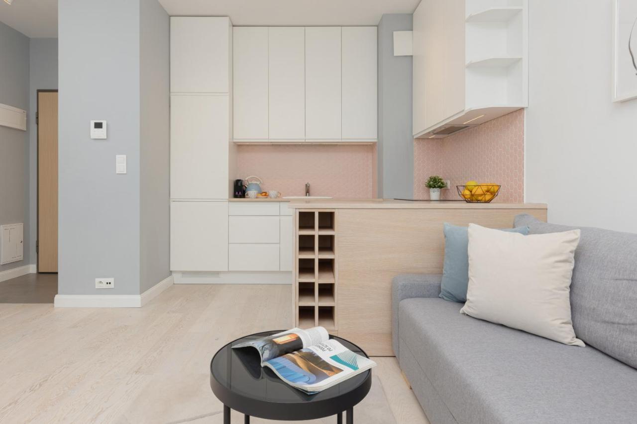 Sarmacka Apartment With Balcony Warsaw Wilanow By Noclegi Renters Екстериор снимка